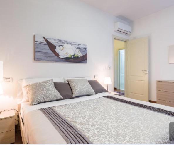 Cattaneo Arena Apartaments เวโรนา ภายนอก รูปภาพ